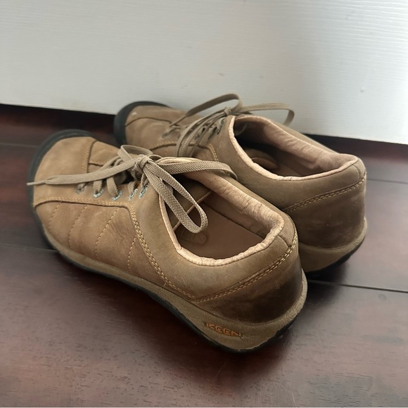 Size 8.5 KEEN Presidio Brown Nubuck Leather Hiking Oxfords Shoes - Picture 4 of 7